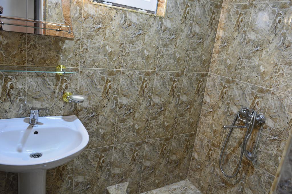 Zaza'S House Otel Kazbegi Dış mekan fotoğraf