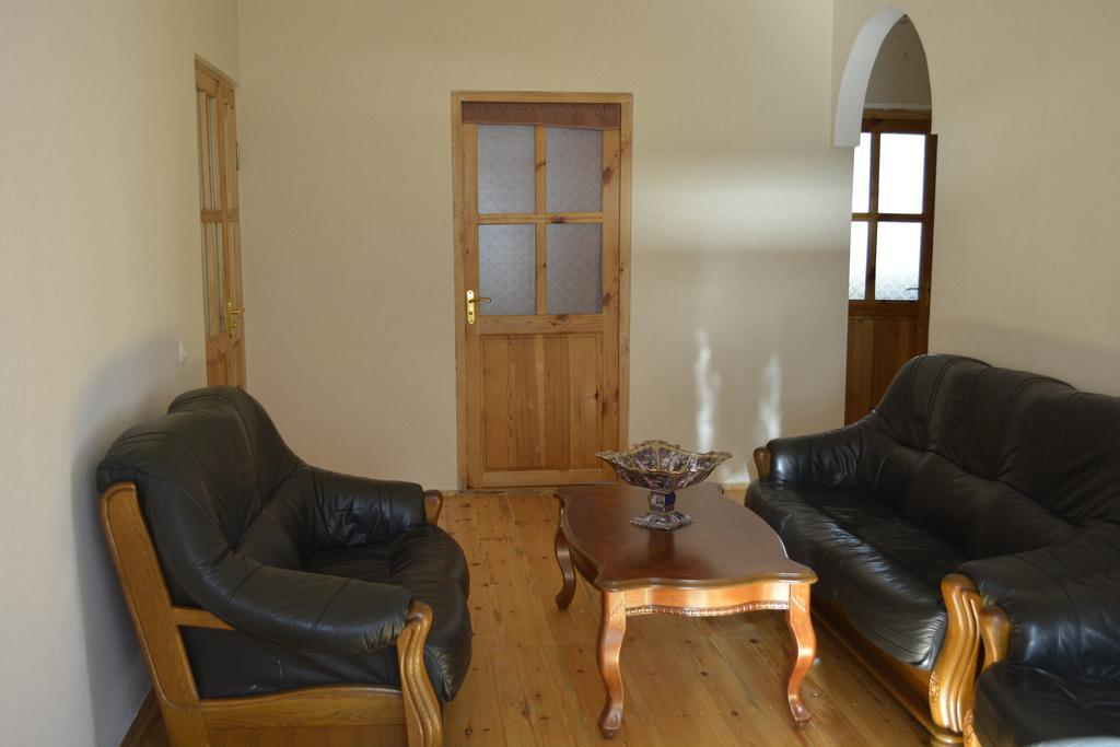 Zaza'S House Otel Kazbegi Dış mekan fotoğraf